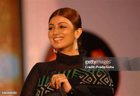 193 Ayesha Takia Photos & High